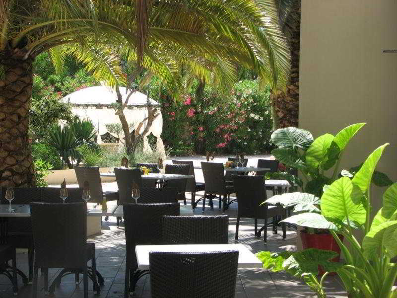 Vacanceole - Motas 3*